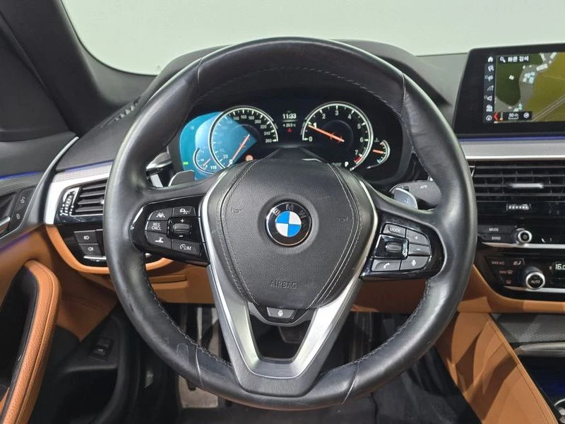 BMW 530 530i M Sport Package| 252к.с.| ВКЛ.ТЕХНОТЕСТ, снимка 13 - Автомобили и джипове - 55612400