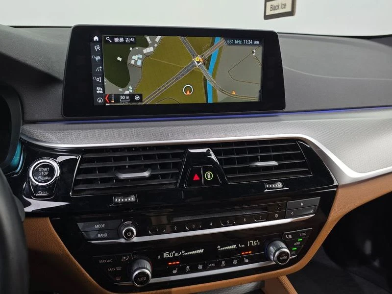 BMW 530 530i M Sport Package| 252к.с.| ВКЛ.ТЕХНОТЕСТ, снимка 12 - Автомобили и джипове - 55612400