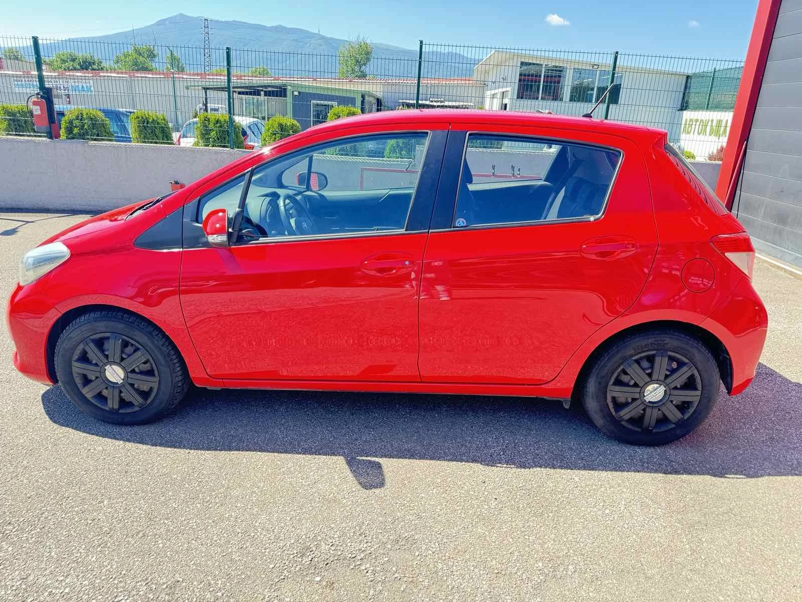 Toyota Yaris 1.33vvt-i - изображение 7