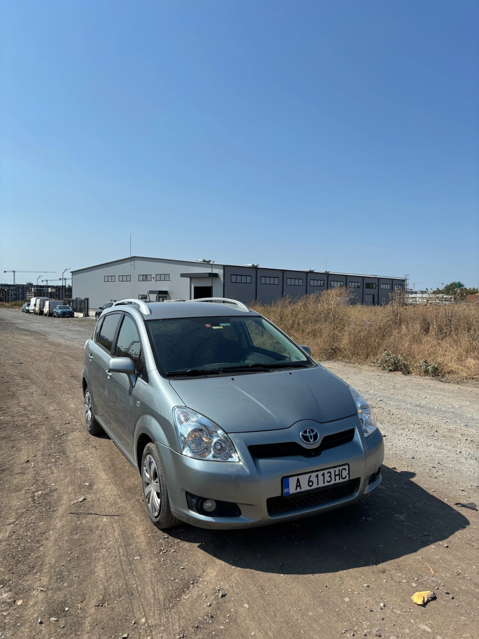 Toyota Corolla verso 1.8 - изображение 3