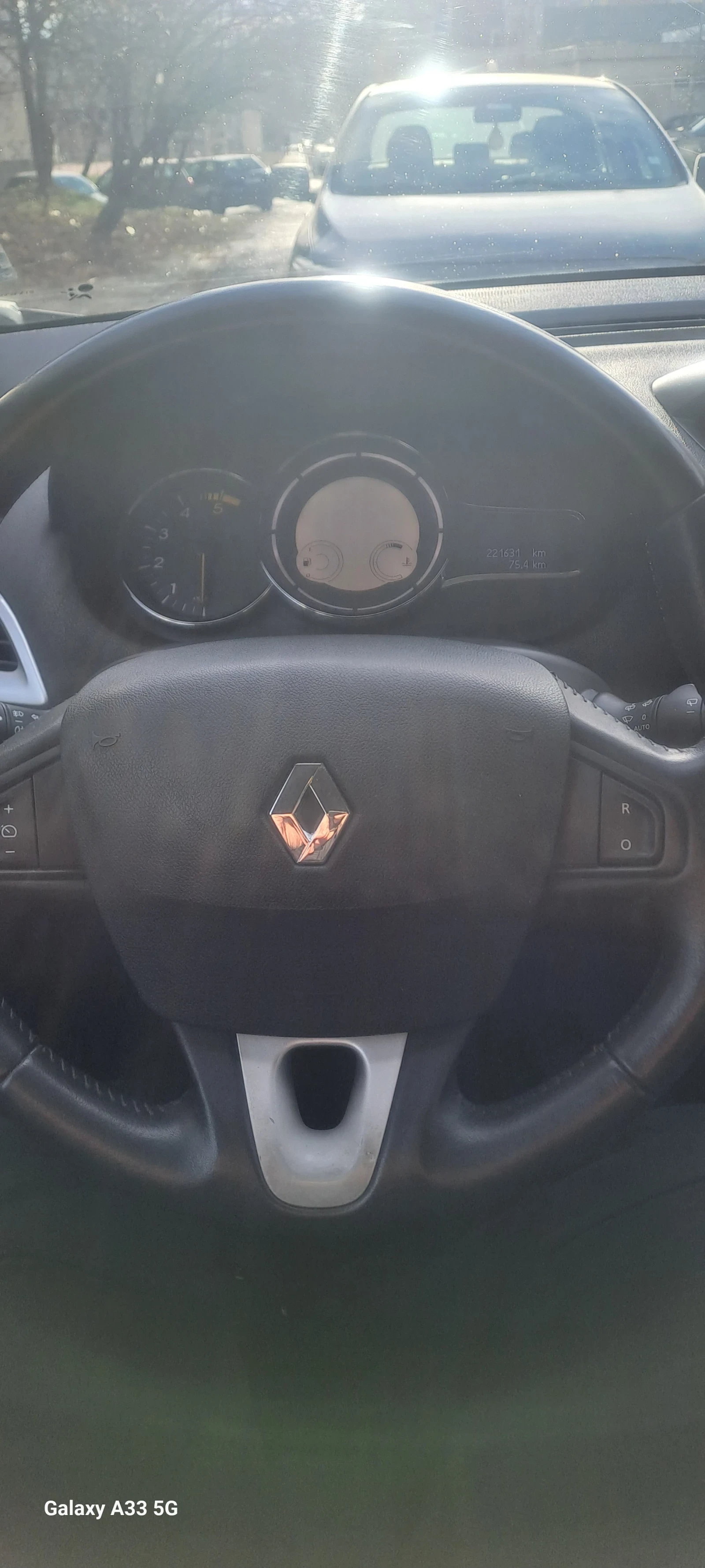 Renault Megane 1.5 106 к.с. - изображение 5
