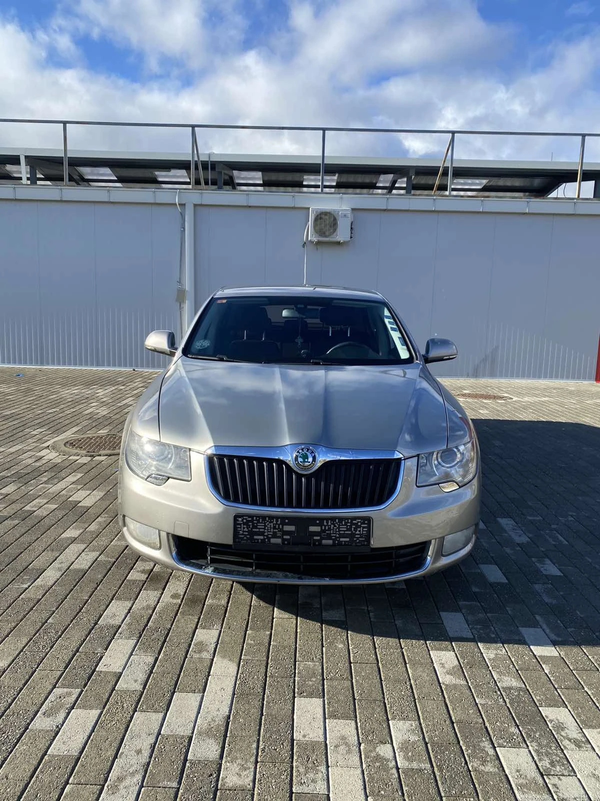 Skoda Superb 2.0 TDI * 140 к.с. * 6 скорости * Перфектна *  - изображение 3