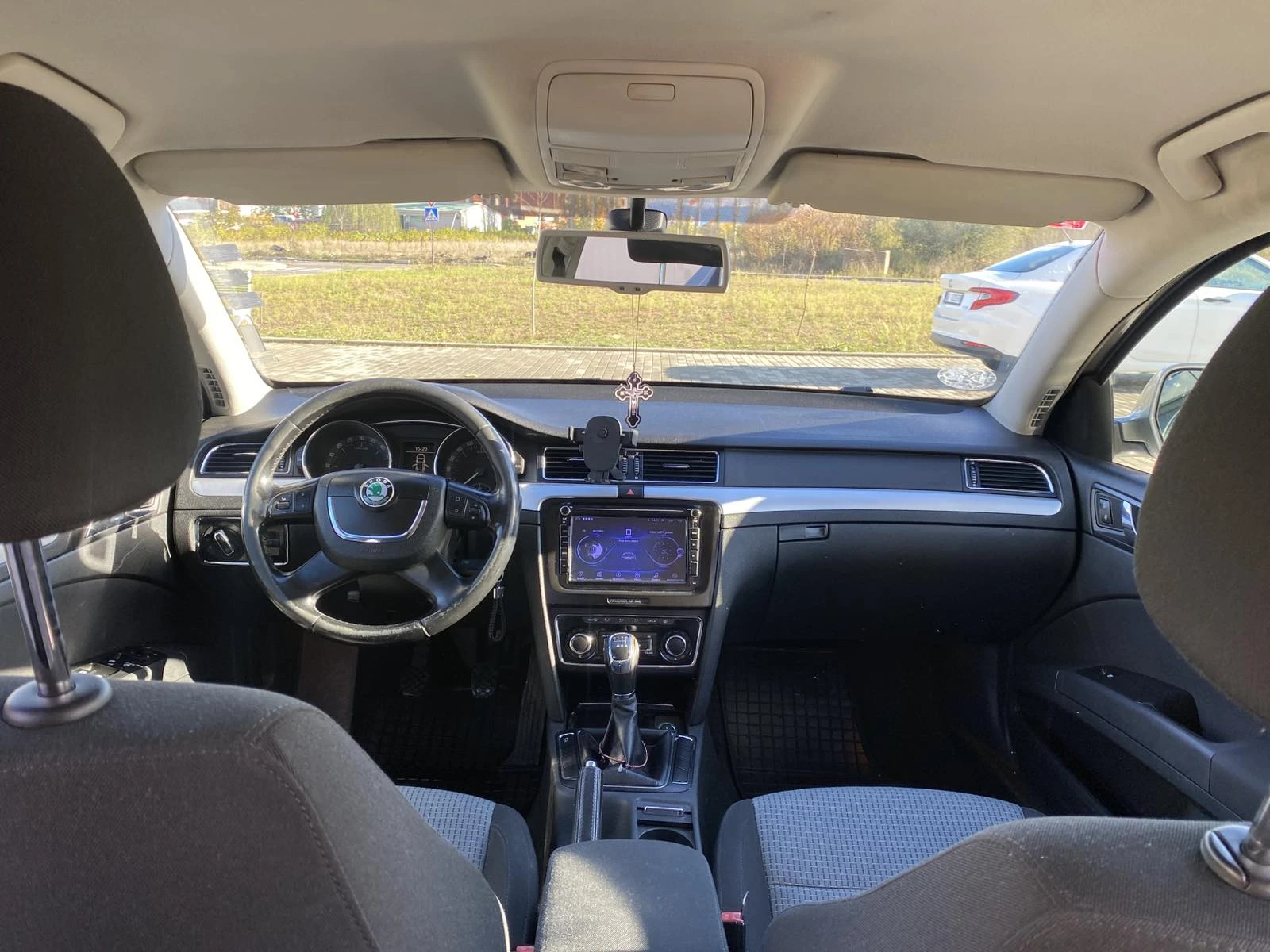 Skoda Superb 2.0 TDI * 140 .. * 6  *  *  | Mobile.bg   12