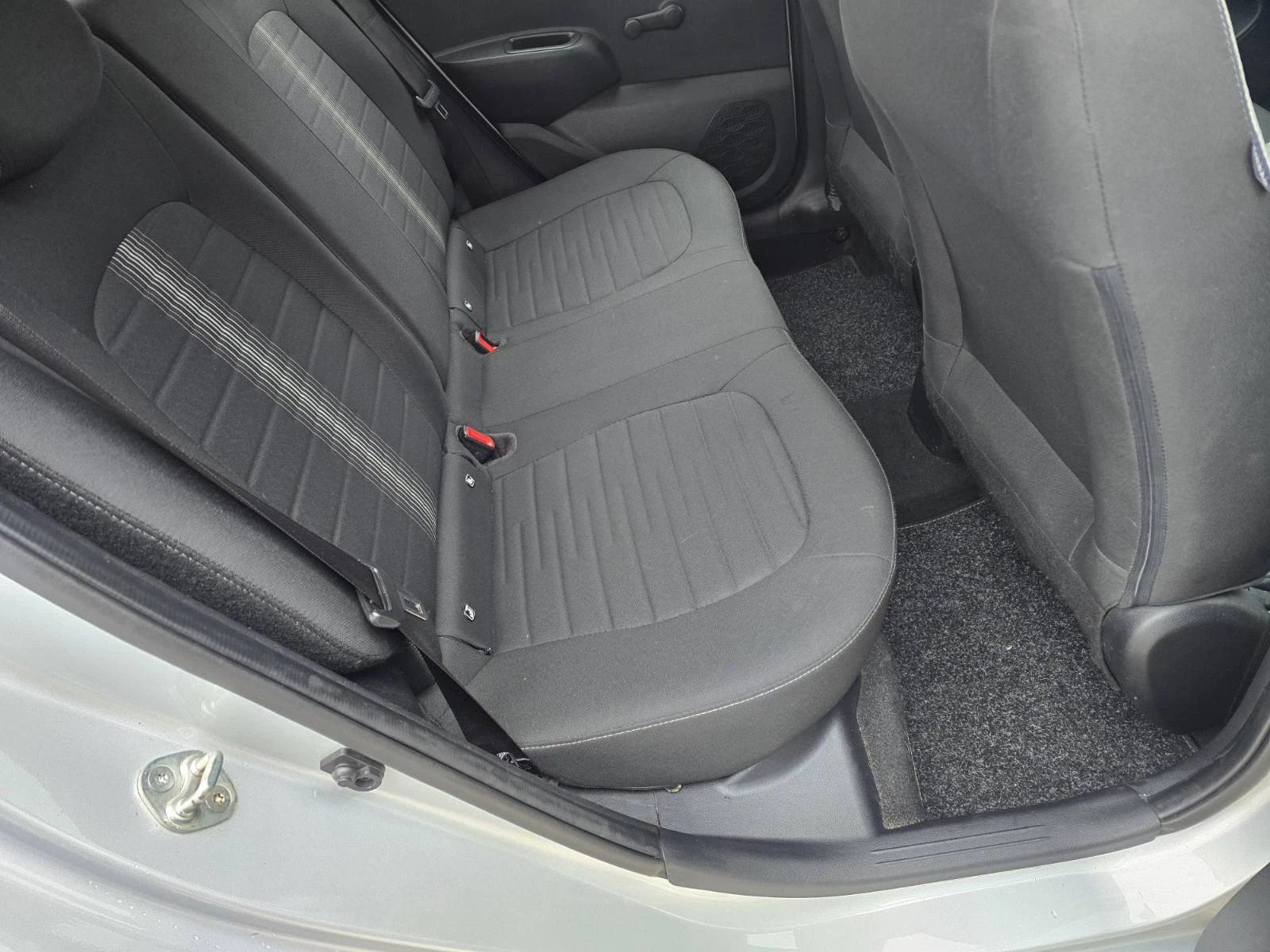 Hyundai I10 Пълна сервизна история| Парктроник| 2 броя - изображение 9