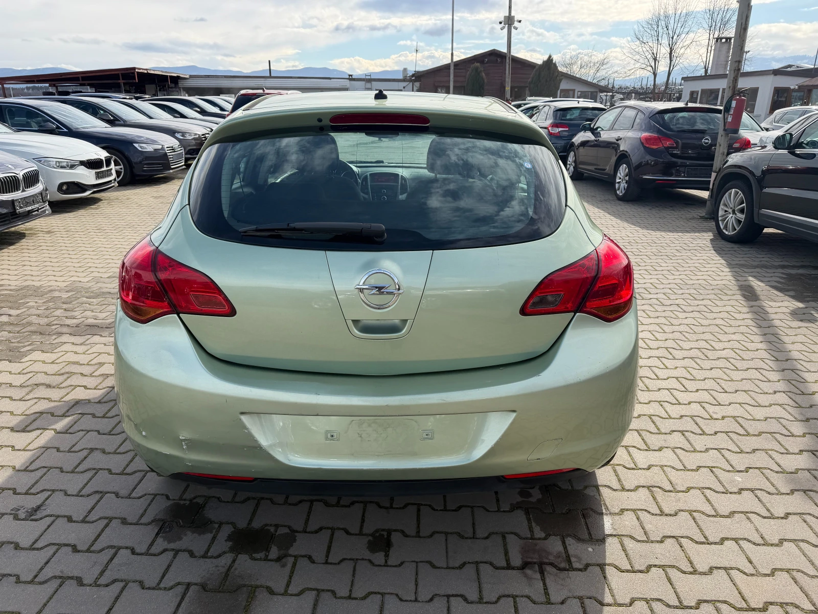 Opel Astra 1.7CDTI EURO 5 - изображение 7