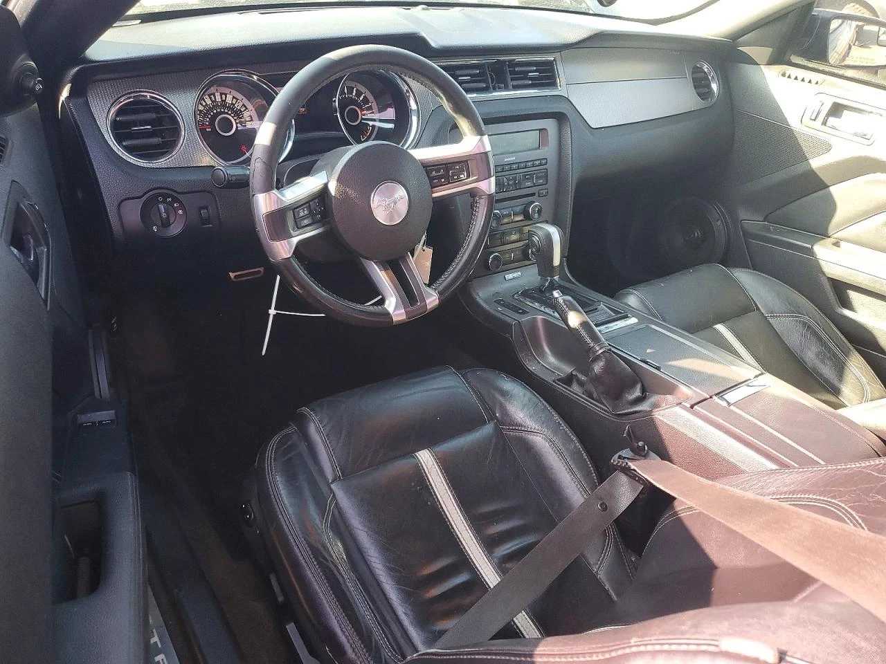 Ford Mustang 5.0l Gt * Крайна цена до БГ* , снимка 8 - Автомобили и джипове - 53756032