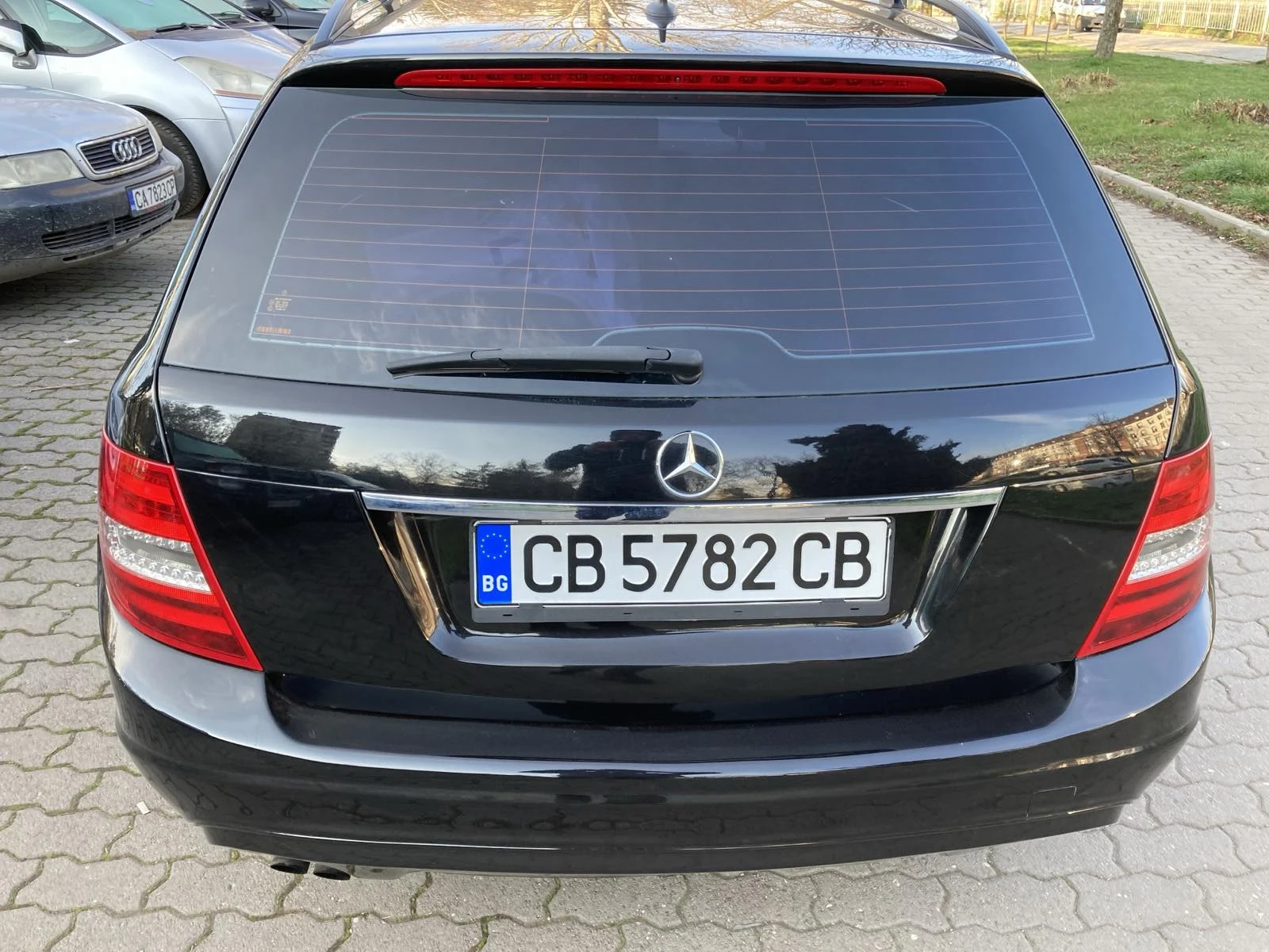 Mercedes-Benz C 200, снимка 5 - Автомобили и джипове - 53757560