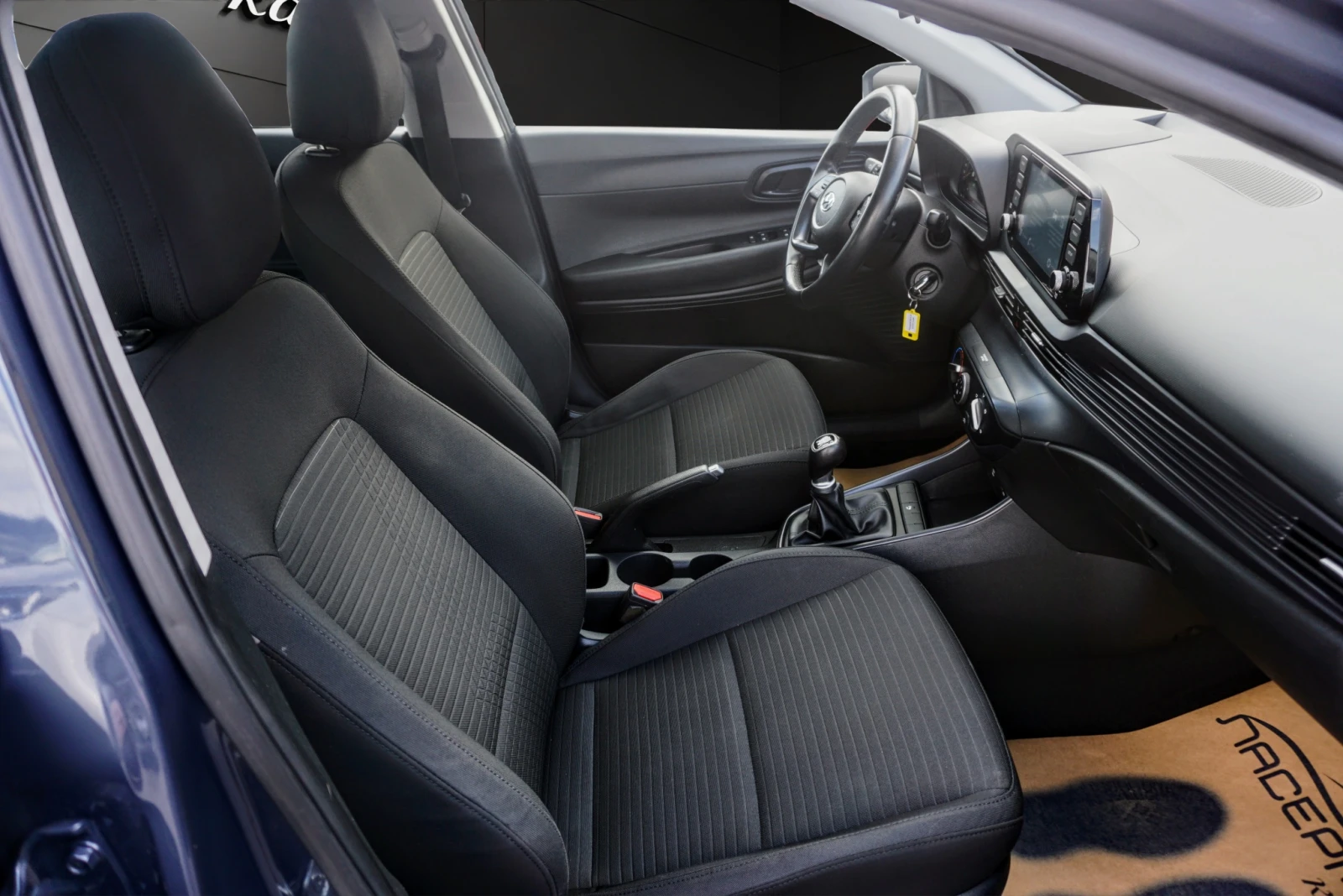 Hyundai I20 1.2MPI CONNECTLINE DIGITAL  4 ЦИЛИНДЪРА, снимка 15 - Автомобили и джипове - 54157131