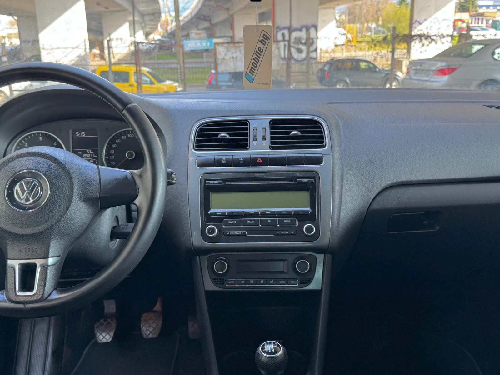 VW Polo 1.6-D. 90k.с, снимка 12 - Автомобили и джипове - 54195113