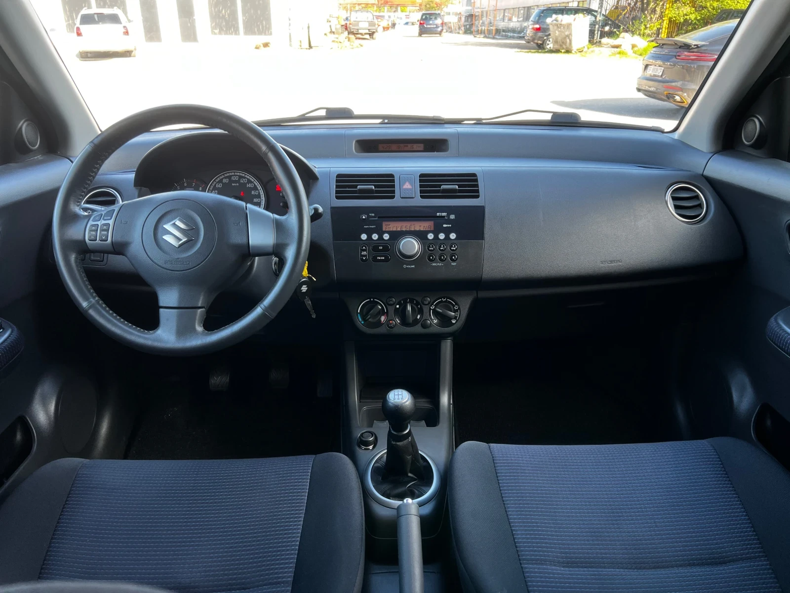 Suzuki Swift 1.3i 90�.� * ��������*  | Mobile.bg � ����������� 10