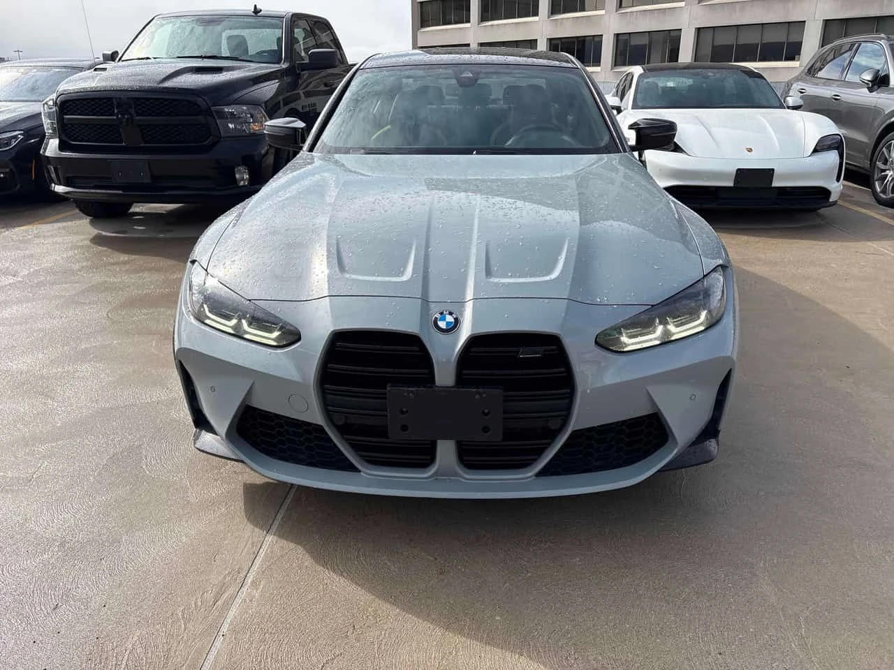 BMW M3 COMPETITION| CARBON| 2 КЛЮЧА| , снимка 2 - Автомобили и джипове - 54387914