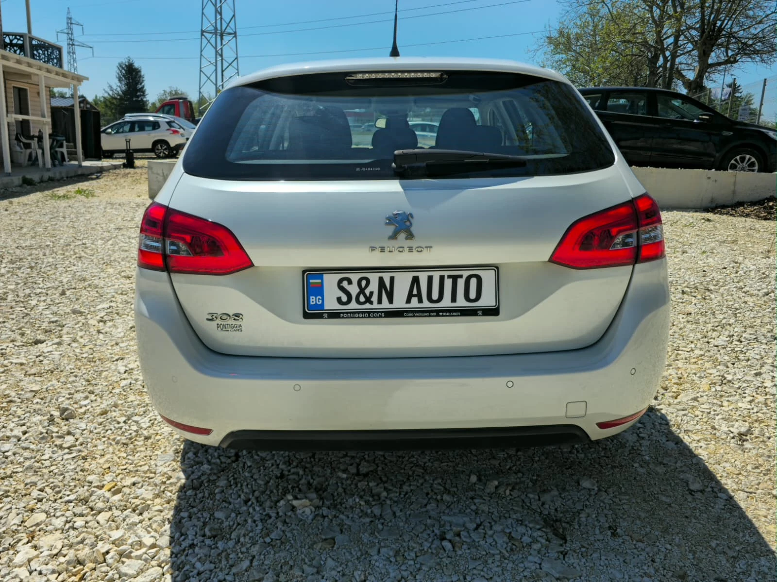 Peugeot 308 1.5 HDI Automat 173000, снимка 6 - Автомобили и джипове - 54451371