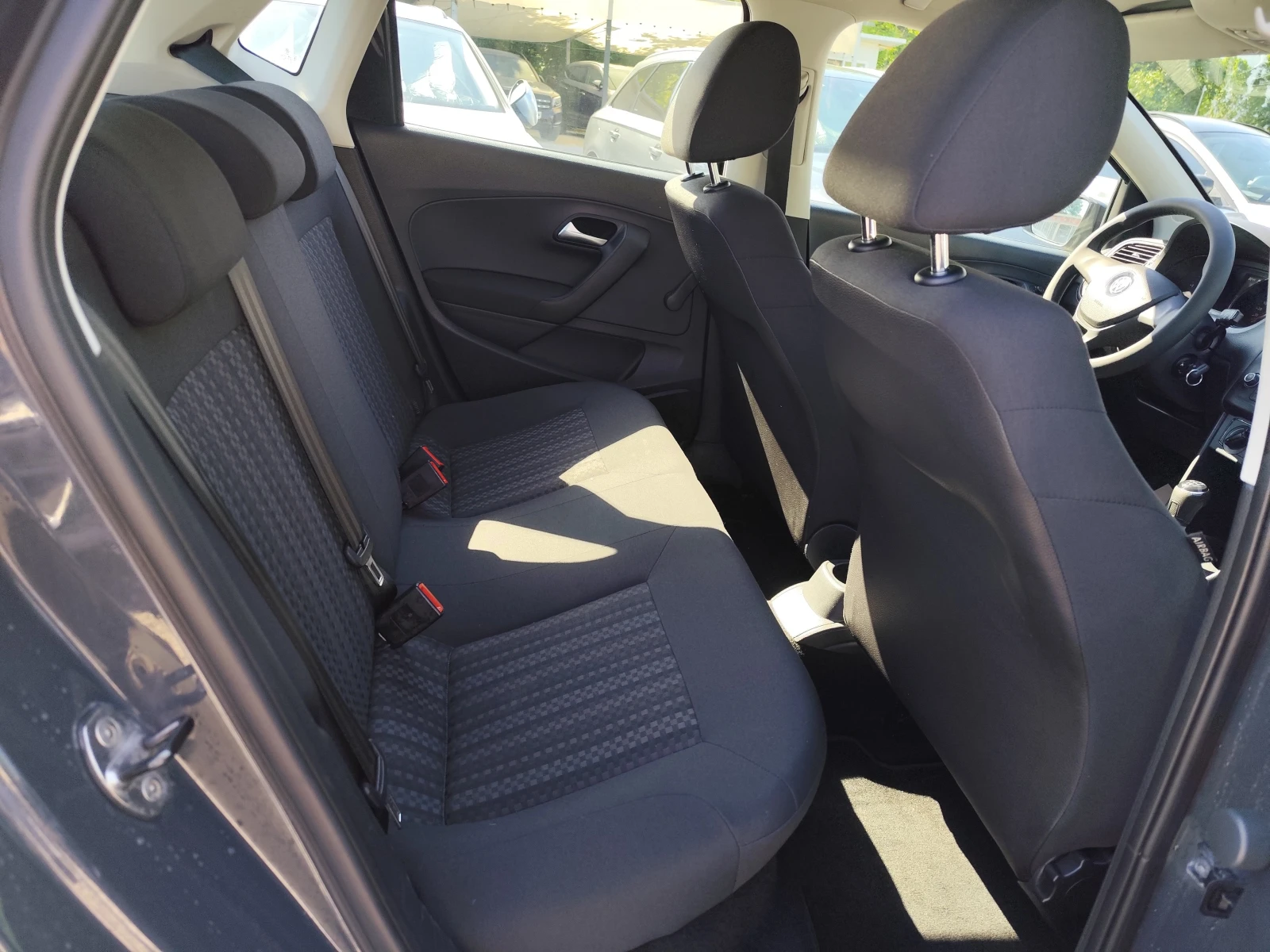 VW Polo 1.4TDi* EURO6B* KLIMA* MMi*  | Mobile.bg � ����������� 10
