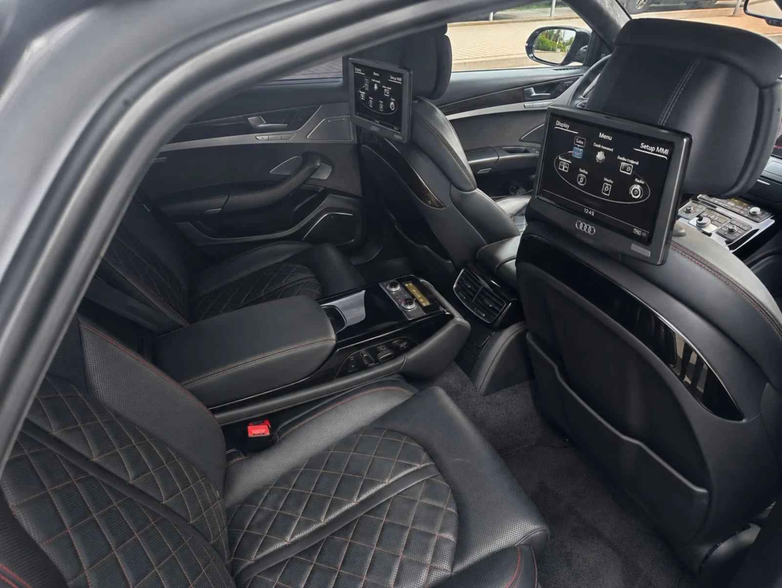 Audi S8 ОЧАКВАН ВНОС Audi S8 Plus MTM 740hpAKRAPOVIC, снимка 13 - Автомобили и джипове - 54729388