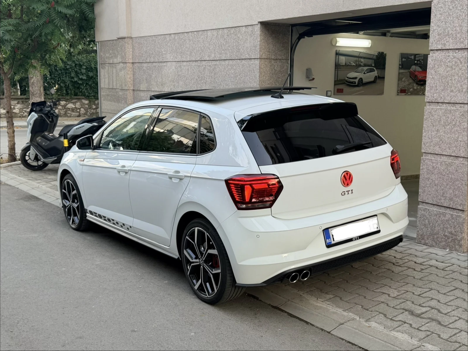 VW Polo GTI FULL OPTIONS, снимка 3 - Автомобили и джипове - 55424702