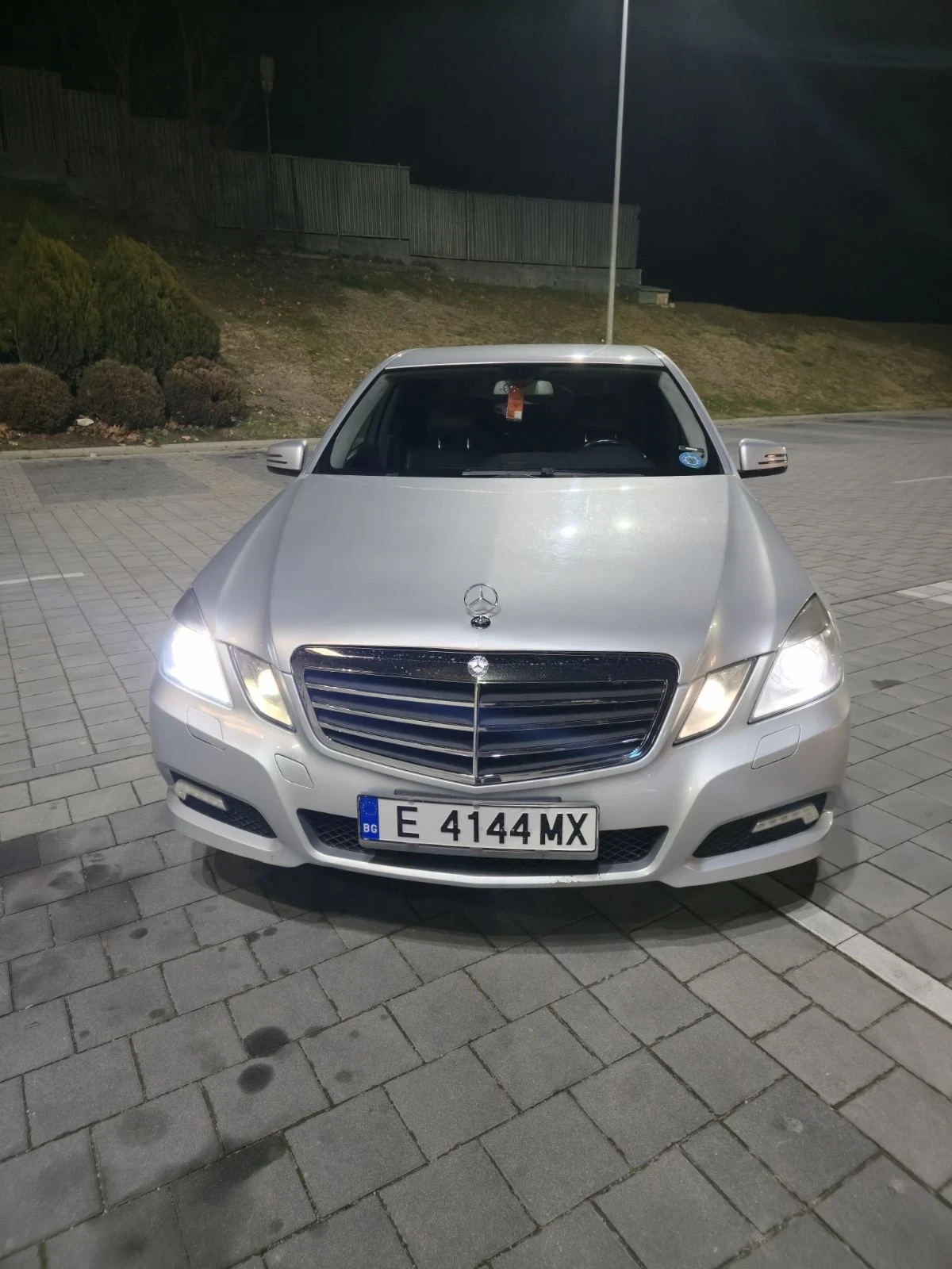 Mercedes-Benz E 250