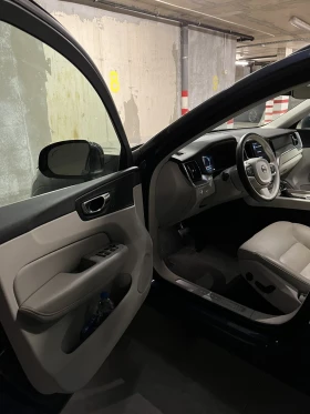 Volvo XC60 momentum T5, снимка 8