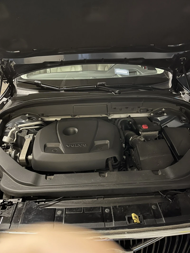 Volvo XC60 momentum T5, снимка 4 - Автомобили и джипове - 52551333