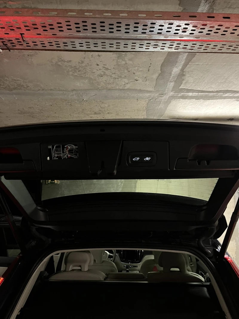 Volvo XC60 momentum T5, снимка 6 - Автомобили и джипове - 52551333