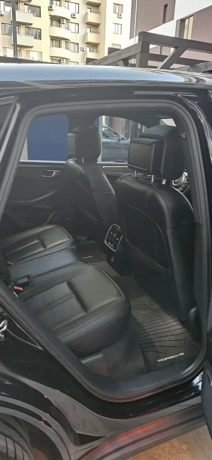 Porsche Macan 2.0Т, Chrono Sport - изображение 8