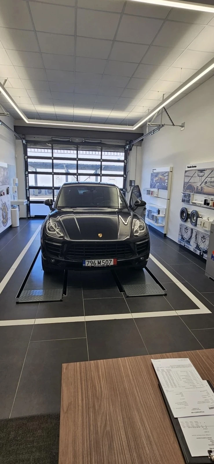 Porsche Macan 2.0Т, Chrono Sport - изображение 7