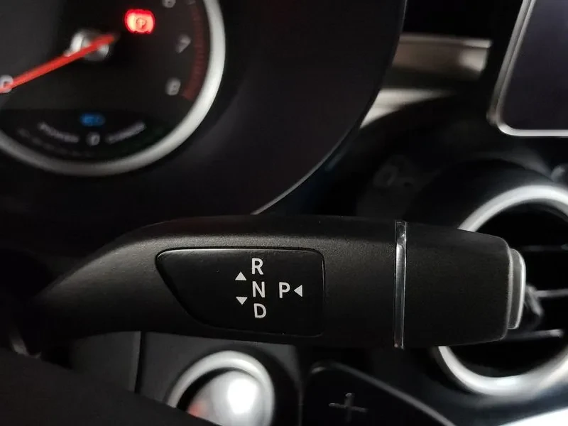 Mercedes-Benz GLC 4MATIC - САМО 30% АВАНС, снимка 9 - Автомобили и джипове - 56071862
