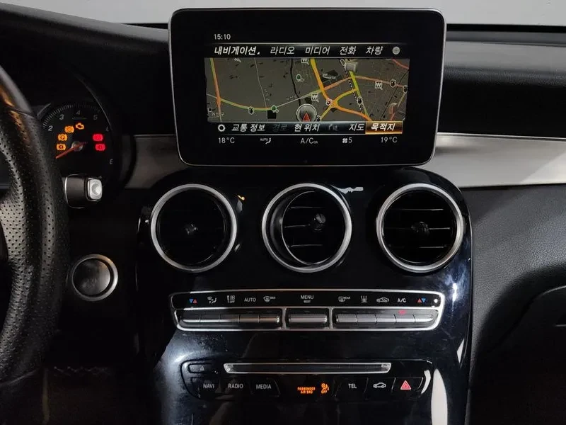 Mercedes-Benz GLC 4MATIC - САМО 30% АВАНС, снимка 12 - Автомобили и джипове - 56071862