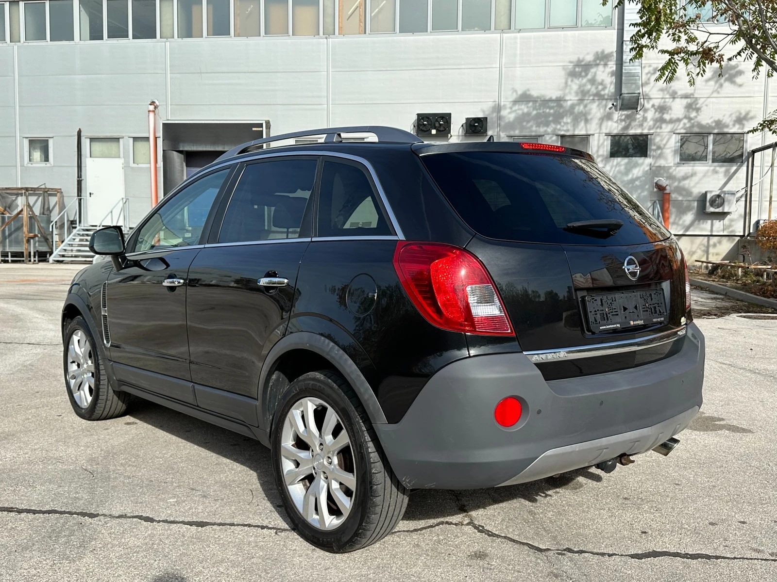 Opel Antara 2.2CDTI 163К.с. Cosmo 4x4 Швейцария - изображение 3