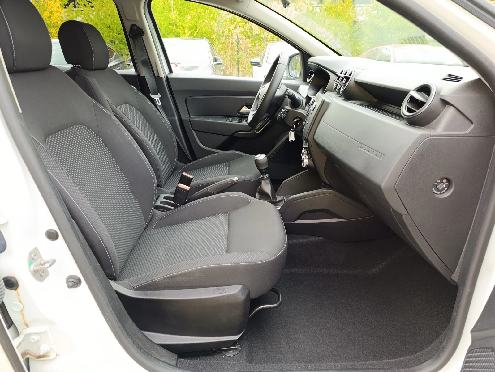 Dacia Duster 1.3TCe-131kc-4x4 N1 - изображение 10