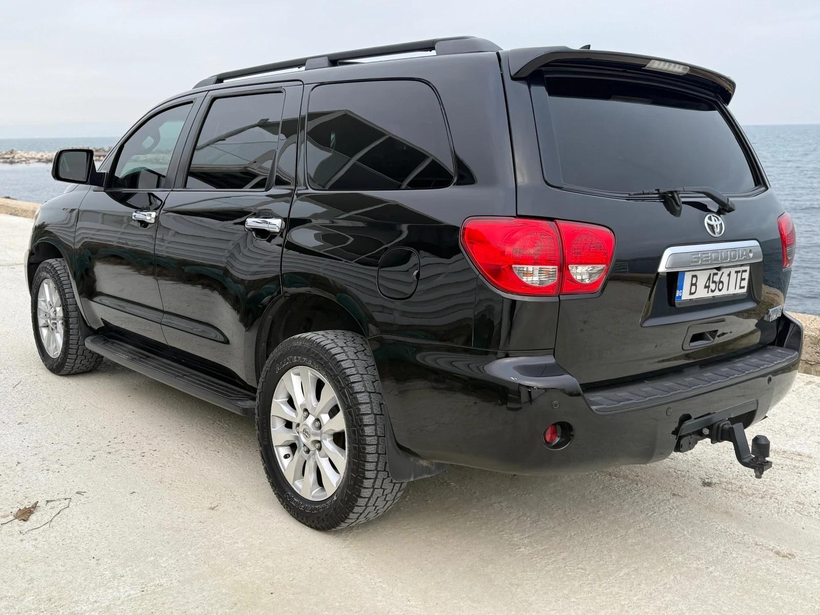 Toyota Sequoia 5.7 LPG  - изображение 6
