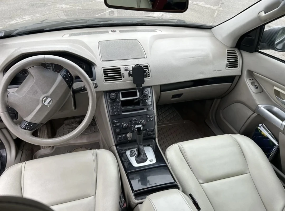 Volvo Xc90, снимка 2 - Автомобили и джипове - 54444957