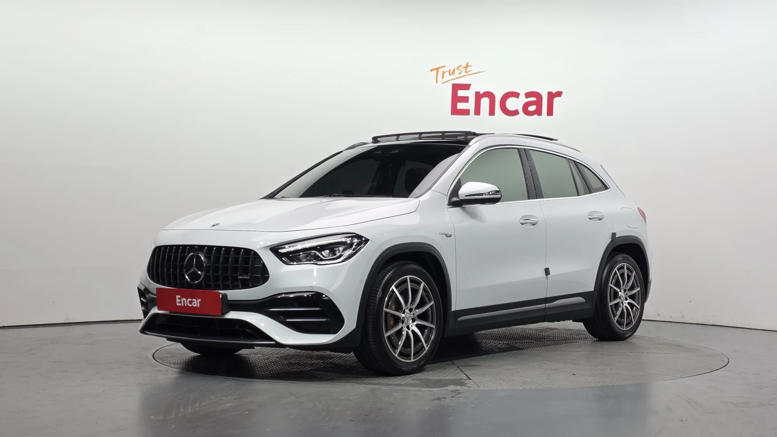 Mercedes-Benz GLA 45 AMG HUD* BLIND SPOT* ��. ��������* 360* ������ ���� | Mobile.bg � ����������� 1