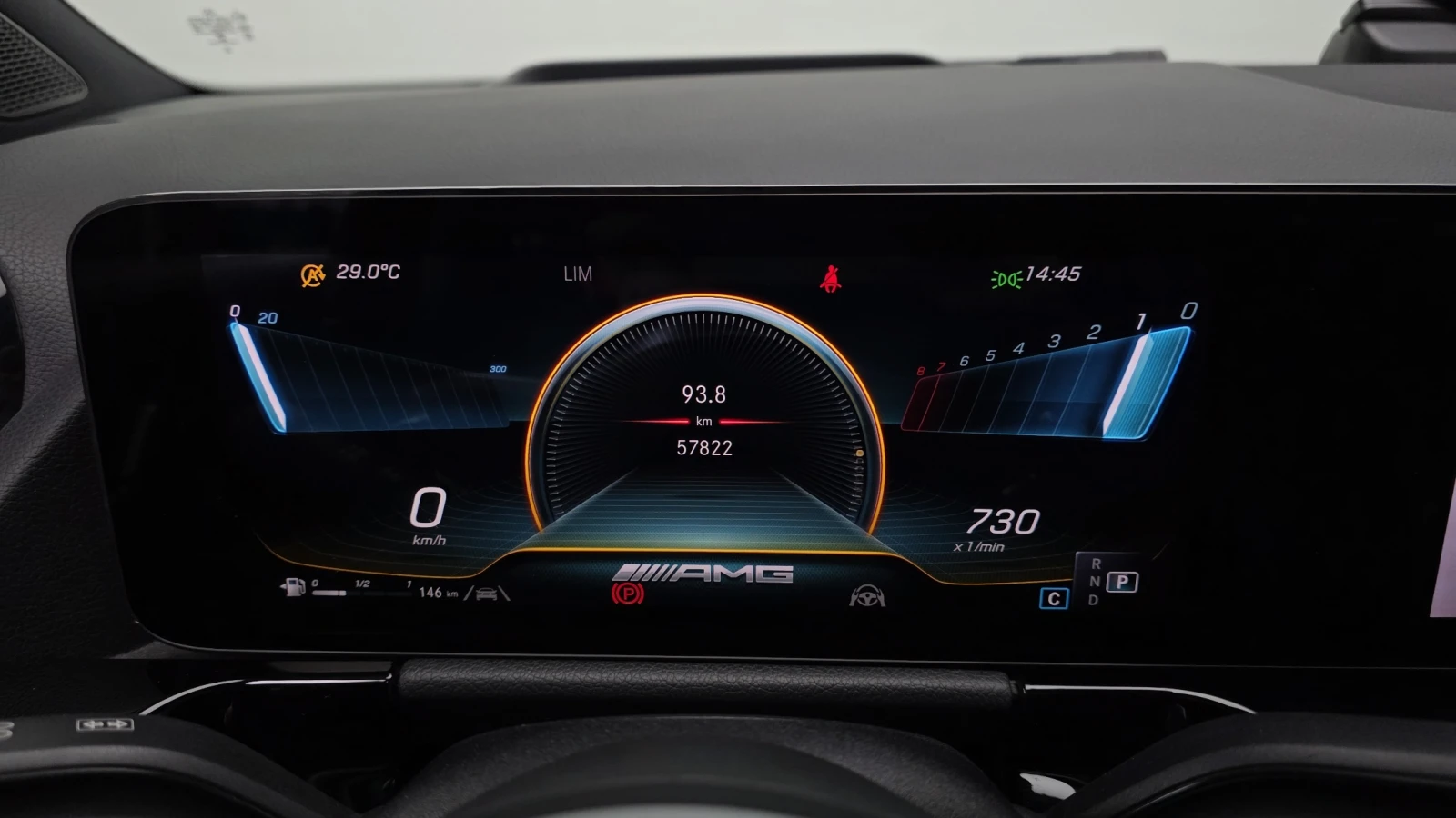 Mercedes-Benz GLA 45 AMG HUD* BLIND SPOT* ��. ��������* 360* ������ ���� | Mobile.bg � ����������� 8