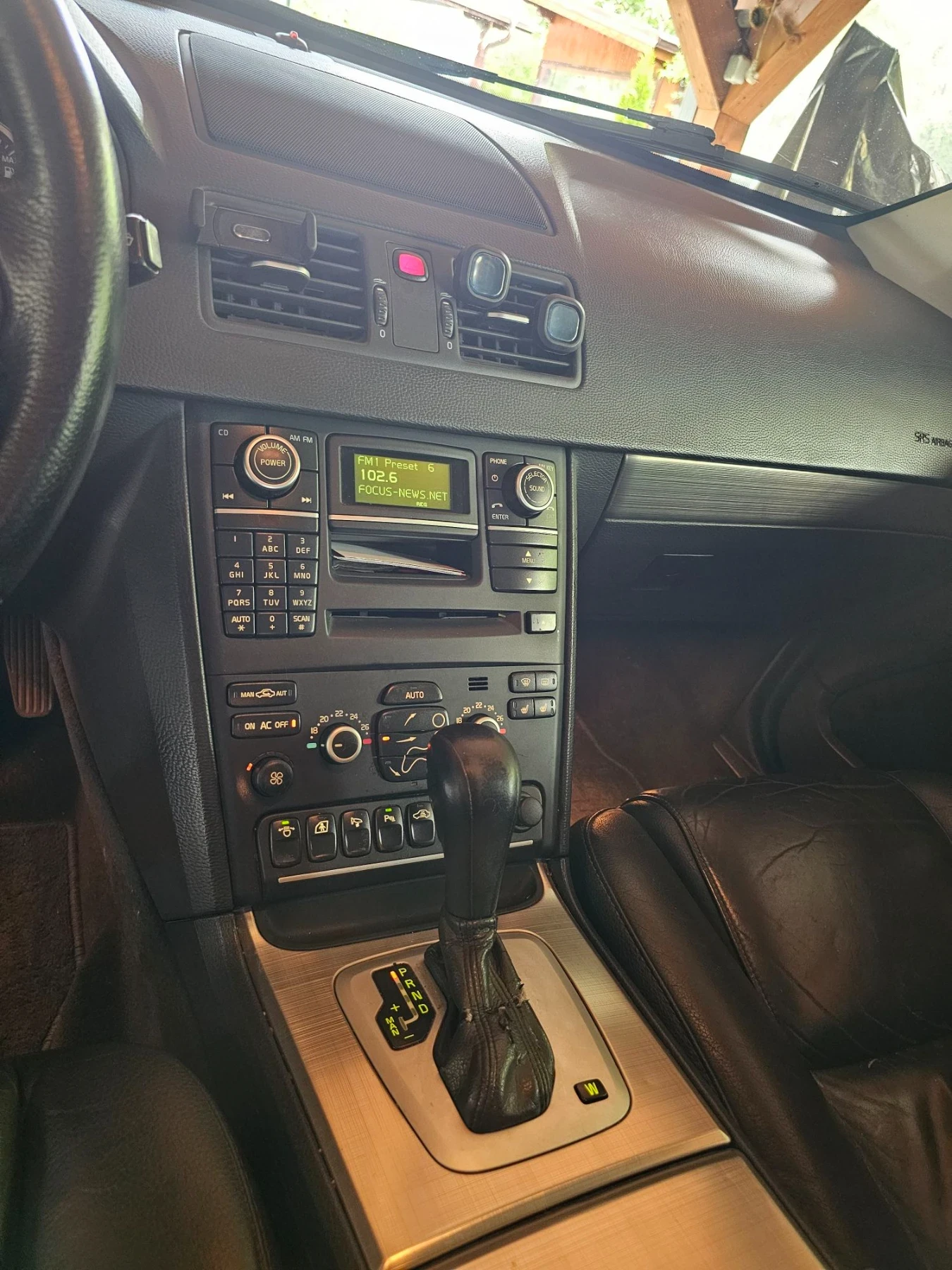 Volvo Xc90, снимка 7 - Автомобили и джипове - 56136985
