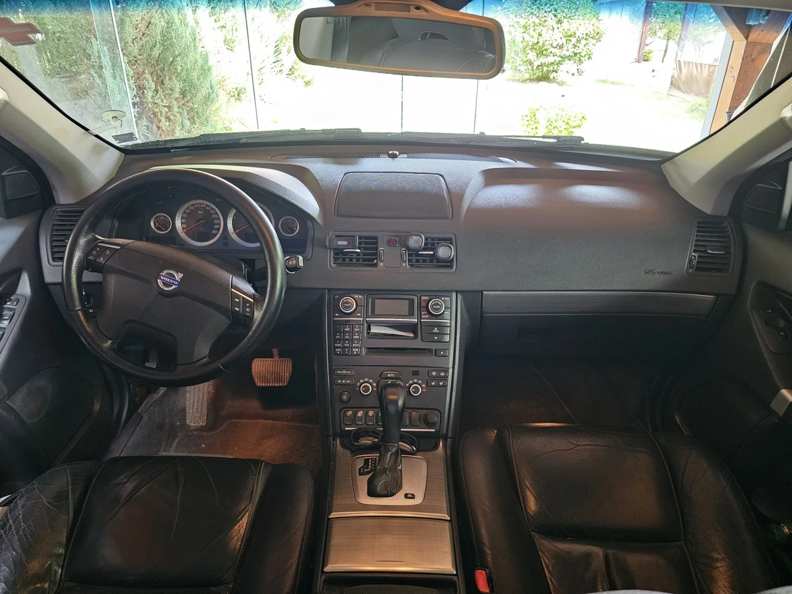 Volvo Xc90, снимка 4 - Автомобили и джипове - 56136985