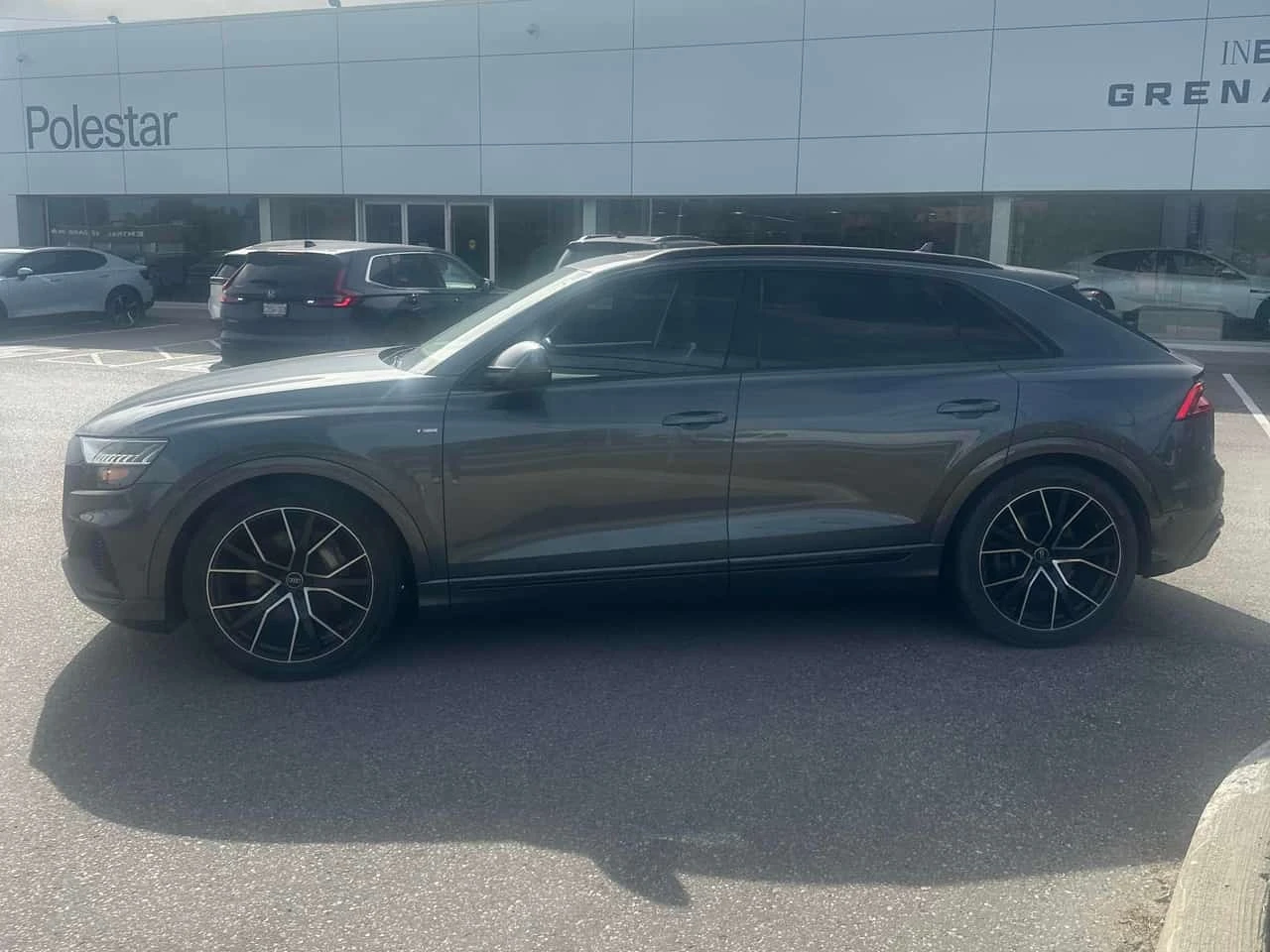 Audi Q8 * Progressiv * CARFAX * ��� ������������ ������ | Mobile.bg � ����������� 2