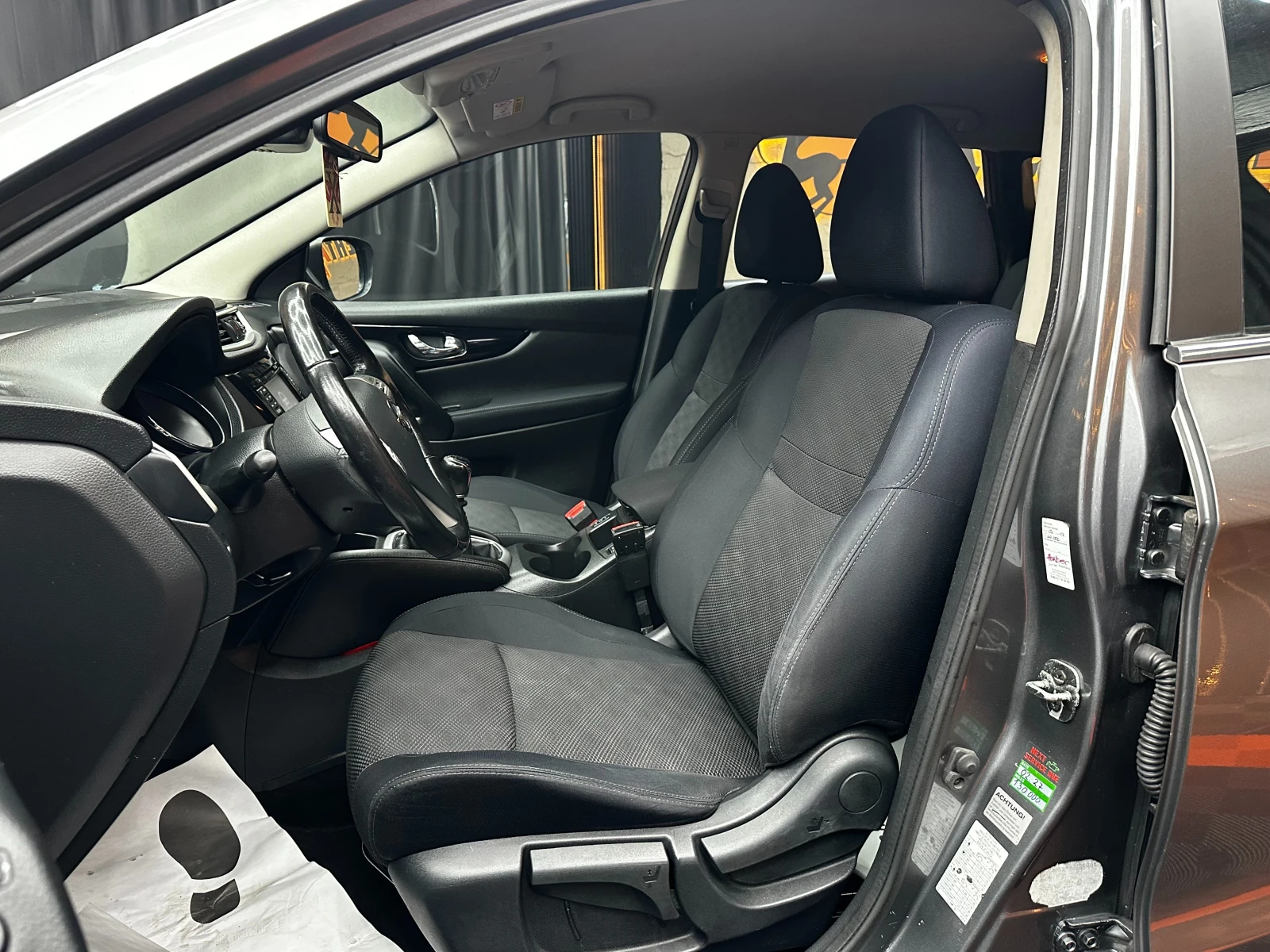 Nissan Qashqai 1.2i 116 �.�.  | Mobile.bg � ����������� 6