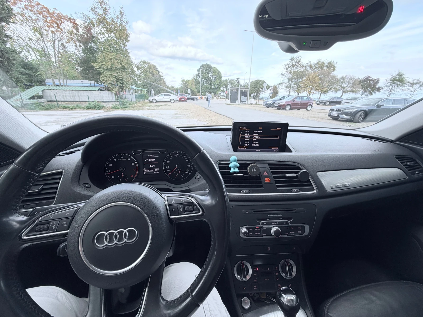 Audi Q3, снимка 13 - Автомобили и джипове - 56569857