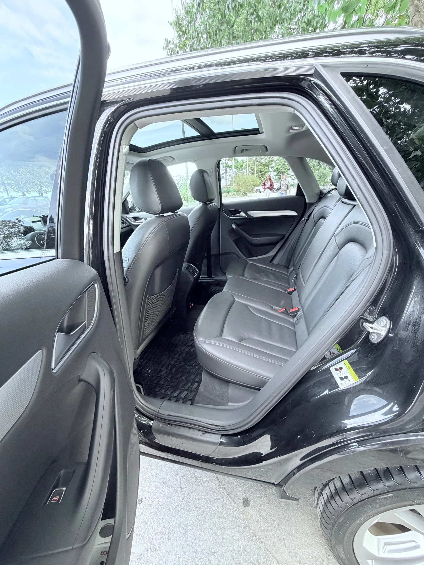 Audi Q3, снимка 12 - Автомобили и джипове - 56569857