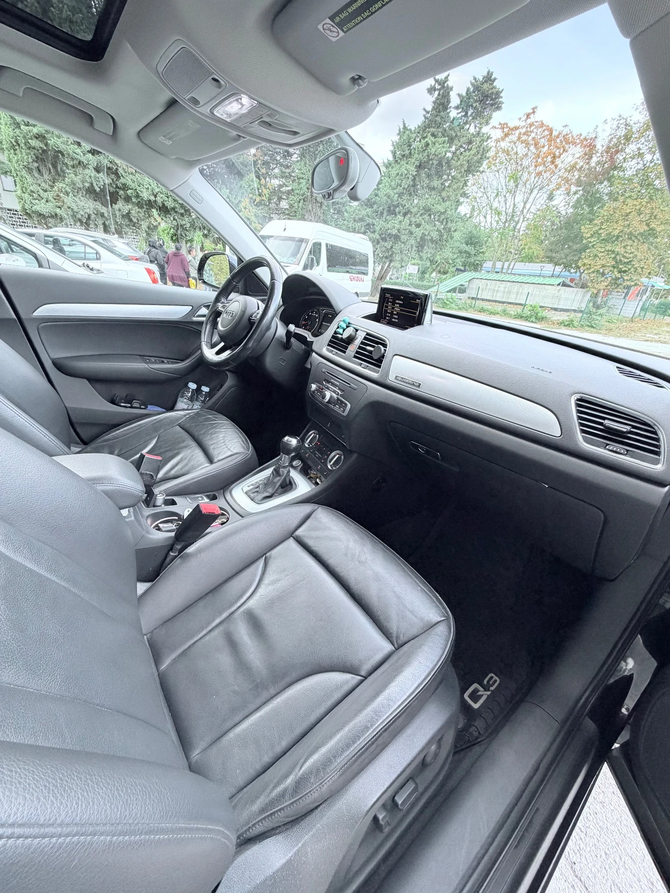 Audi Q3, снимка 7 - Автомобили и джипове - 56569857