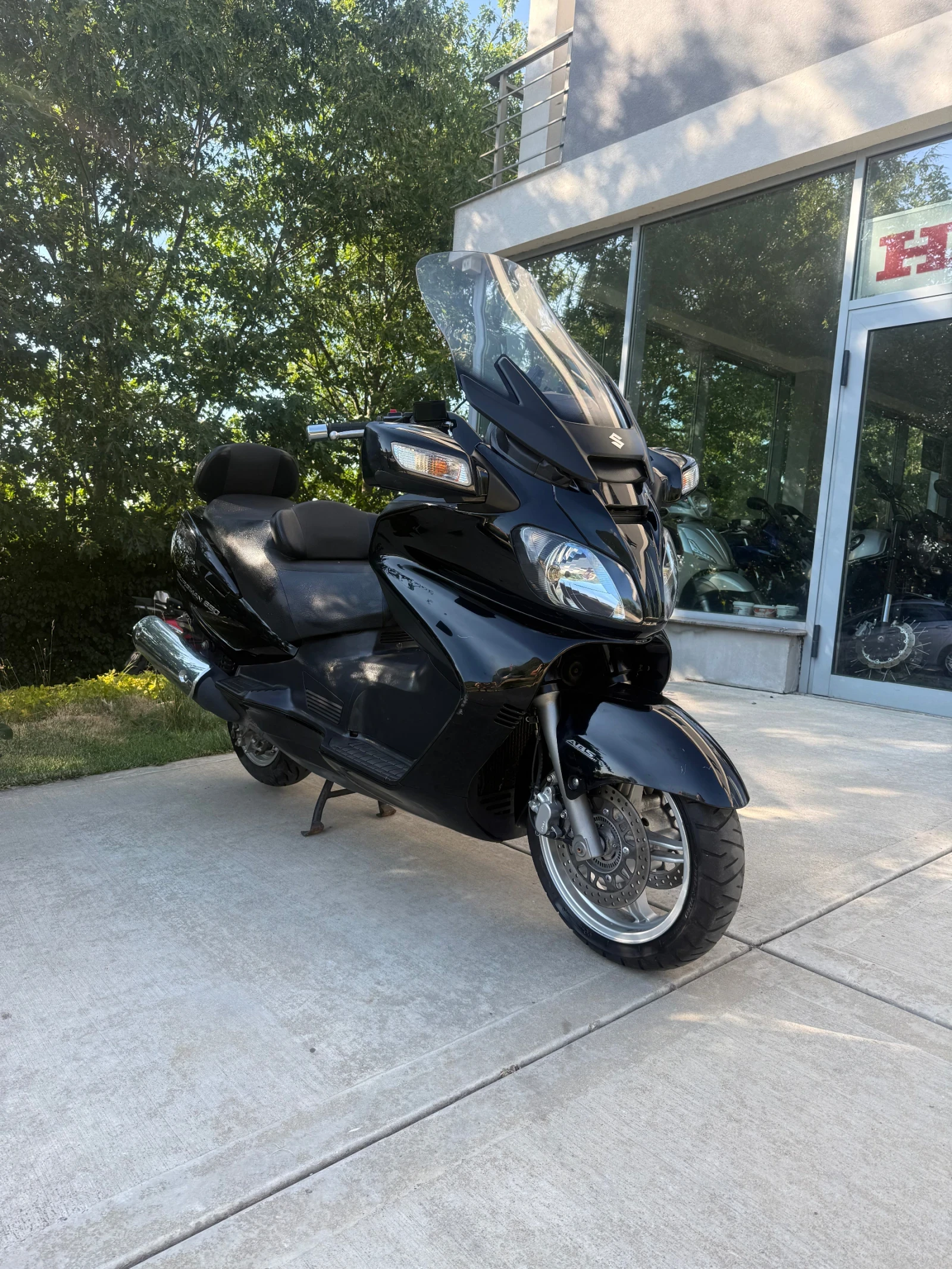 Suzuki Burgman ABS 2011 26000km !!!, снимка 2 - Мотоциклети и мототехника - 55503026