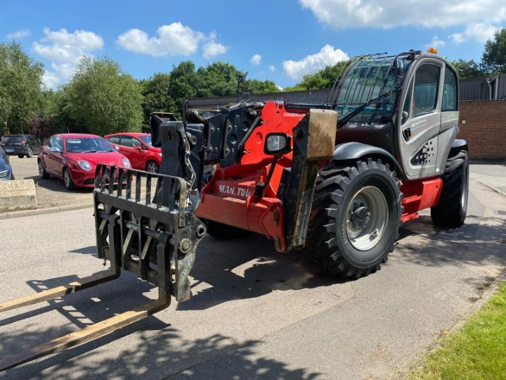 Телескопични товарачи Manitou MT1840 - изображение 2