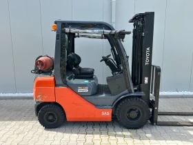 ����� �� �������� �� ������� Toyota 02-8FGF25