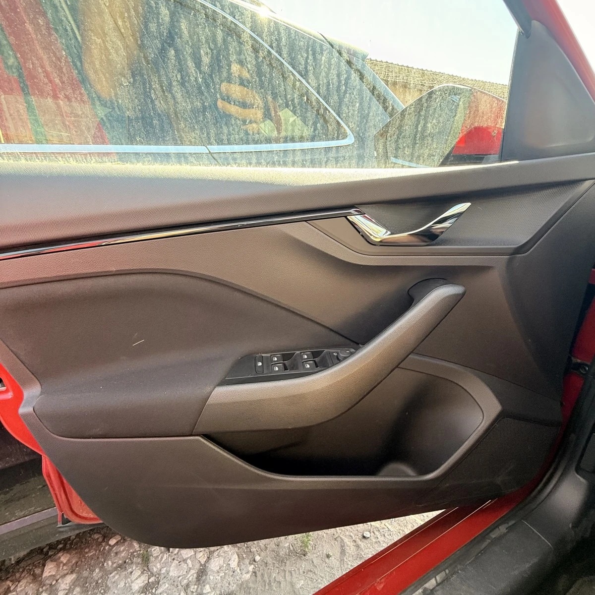 Кора на предна лява врата Skoda Kamiq 10 TSI 85kw 657867011