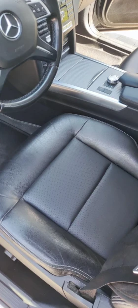 Mercedes-Benz E 220, снимка 10