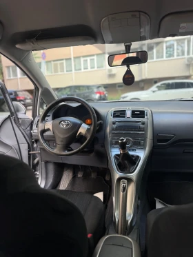Toyota Auris, снимка 11