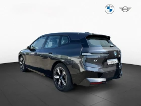 BMW iX xDrive40 Sport/360/ACC/HUD В ГАРАНЦИЯ, снимка 4