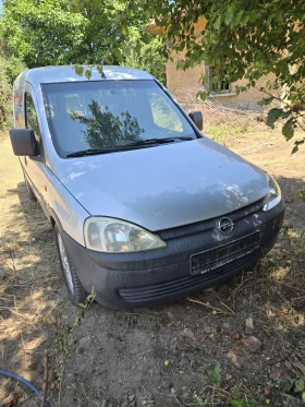 Обява за продажба на Opel Combo 1.7cti. Климатик на реални 153000км. ~4 200 лв. - изображение 1
