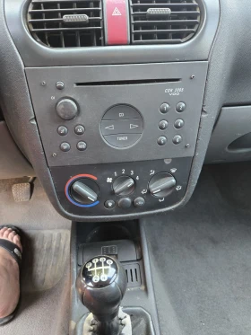 Обява за продажба на Opel Combo 1.7cti. Климатик на реални 153000км. ~4 200 лв. - изображение 10