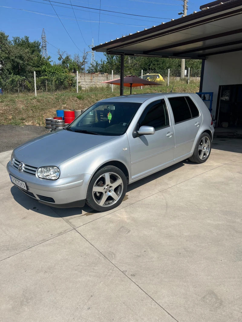 VW Golf 1.9 tdi , снимка 1 - Автомобили и джипове - 49512111